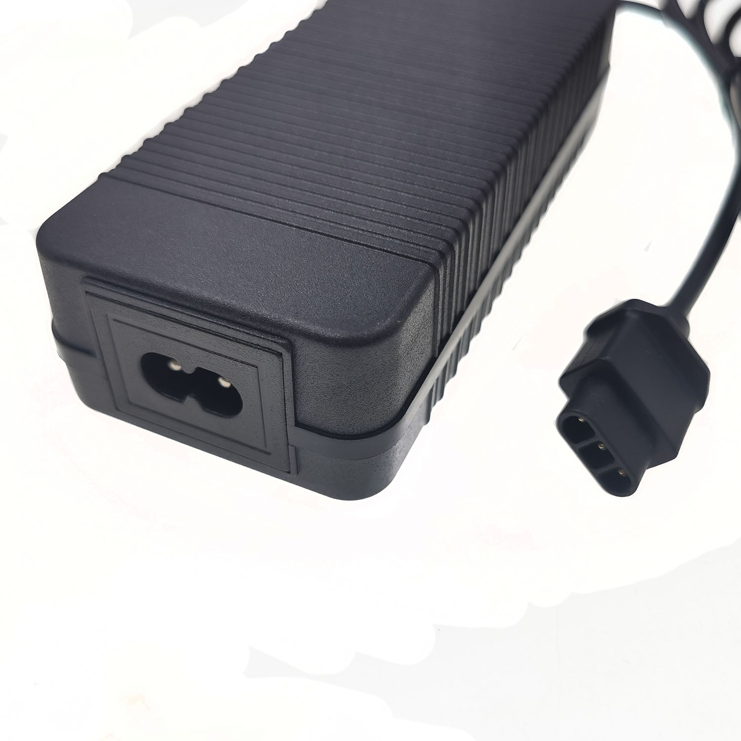 Зарядное устройство 53,5 в, 2  – обзор и цена Electric Scooter Charger